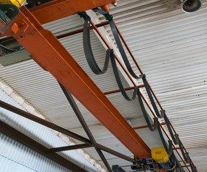 Under-Running Overhead Crane